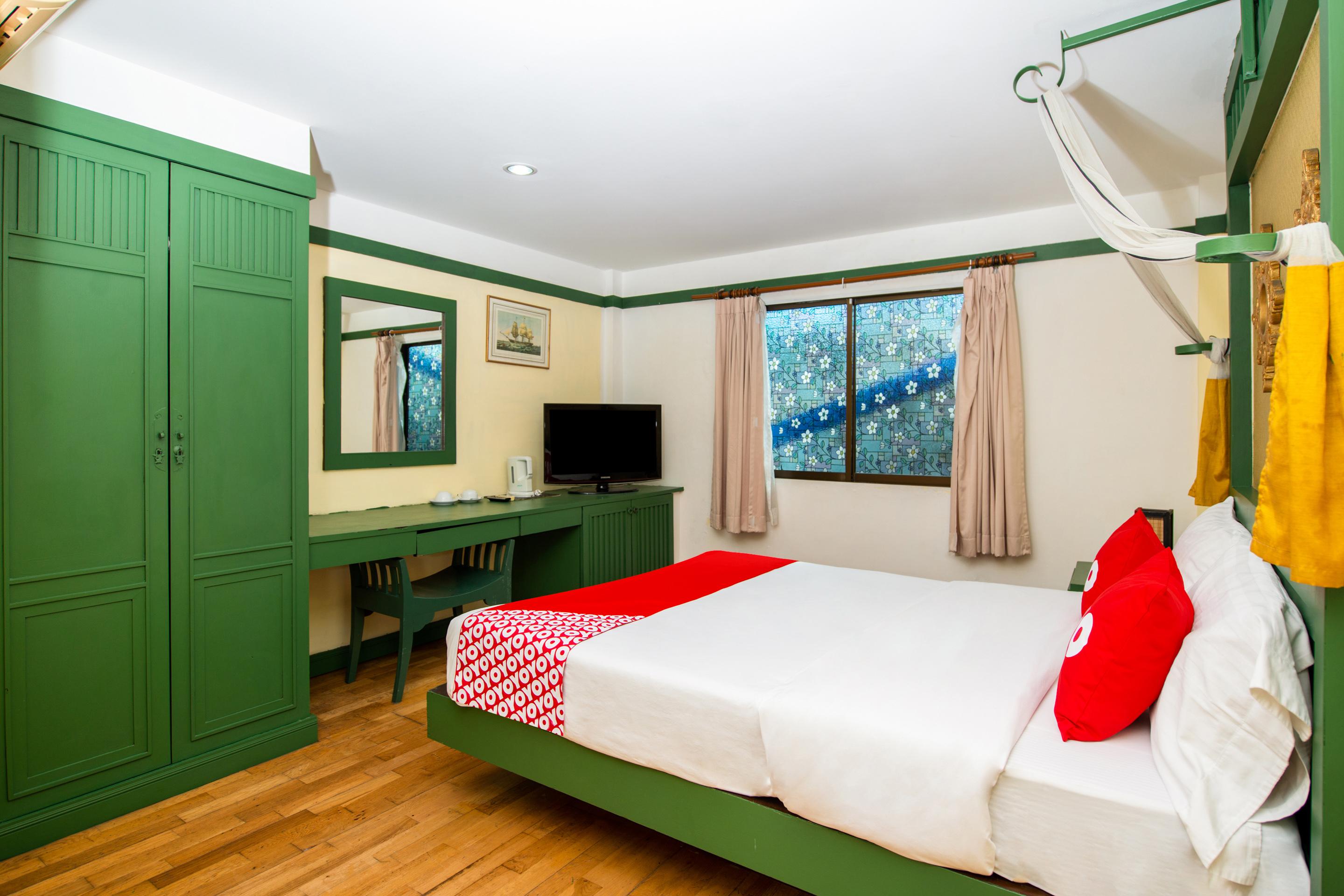Oyo 255 The Ocean Hotel Patong מראה חיצוני תמונה