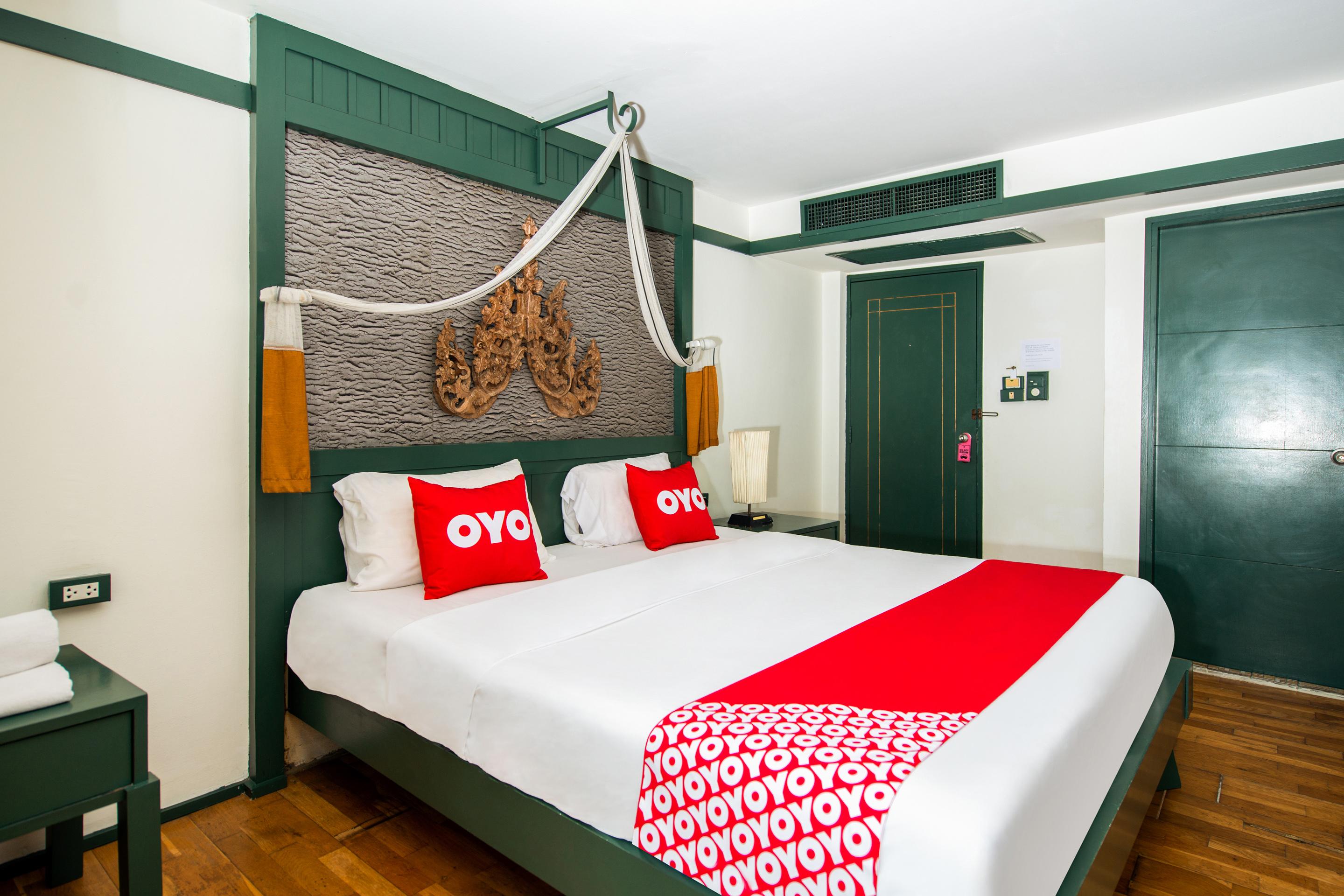 Oyo 255 The Ocean Hotel Patong מראה חיצוני תמונה