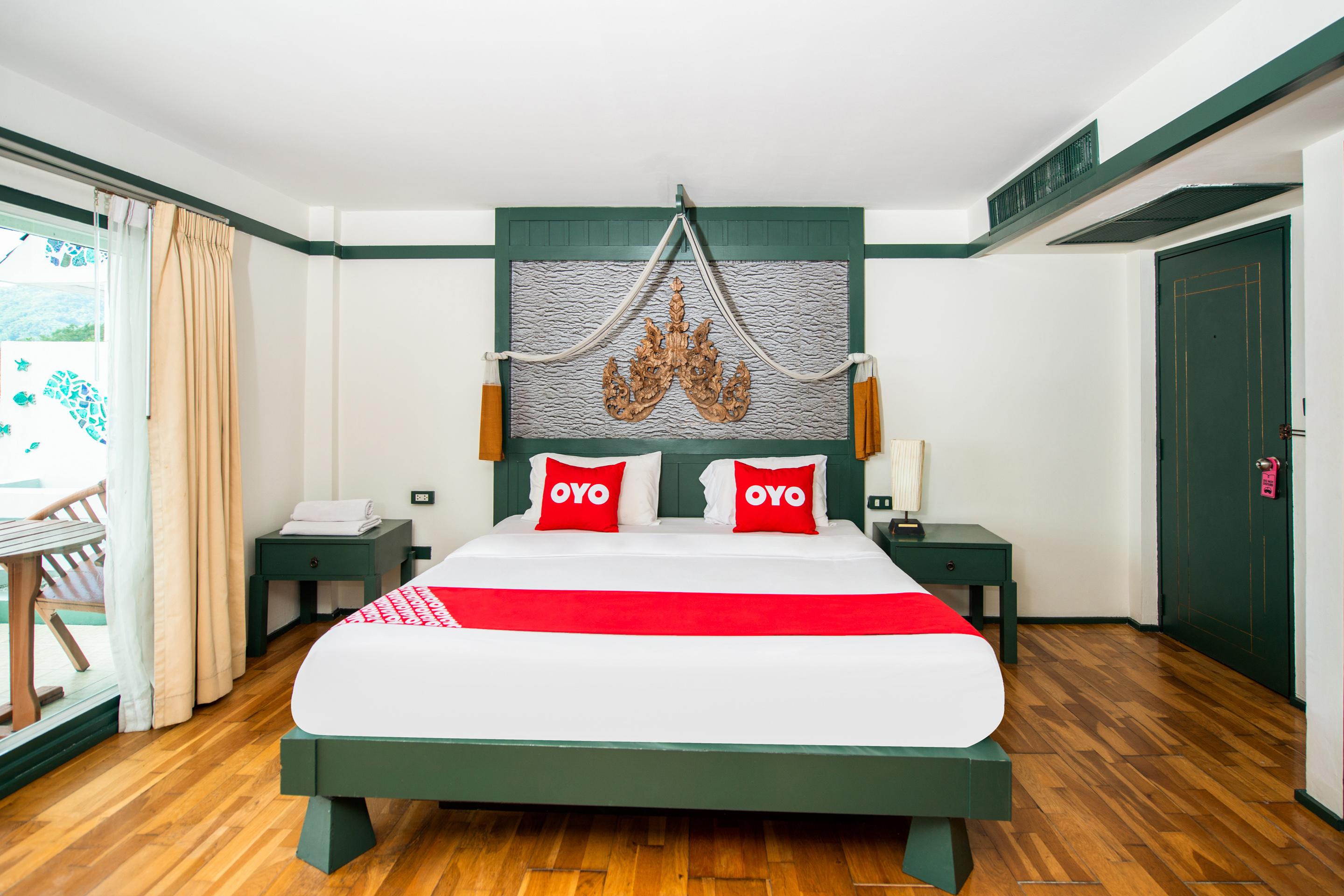 Oyo 255 The Ocean Hotel Patong מראה חיצוני תמונה