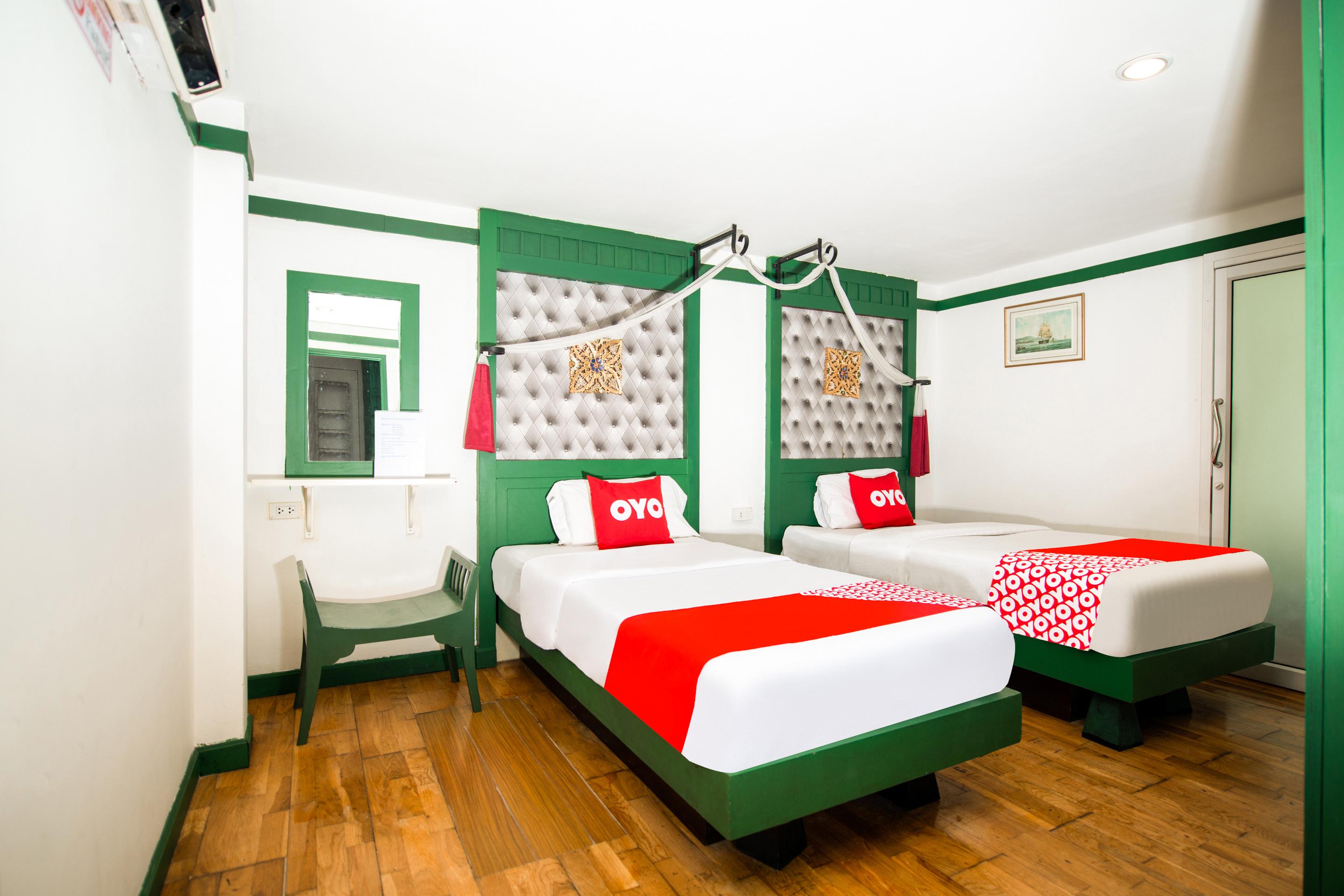 Oyo 255 The Ocean Hotel Patong מראה חיצוני תמונה
