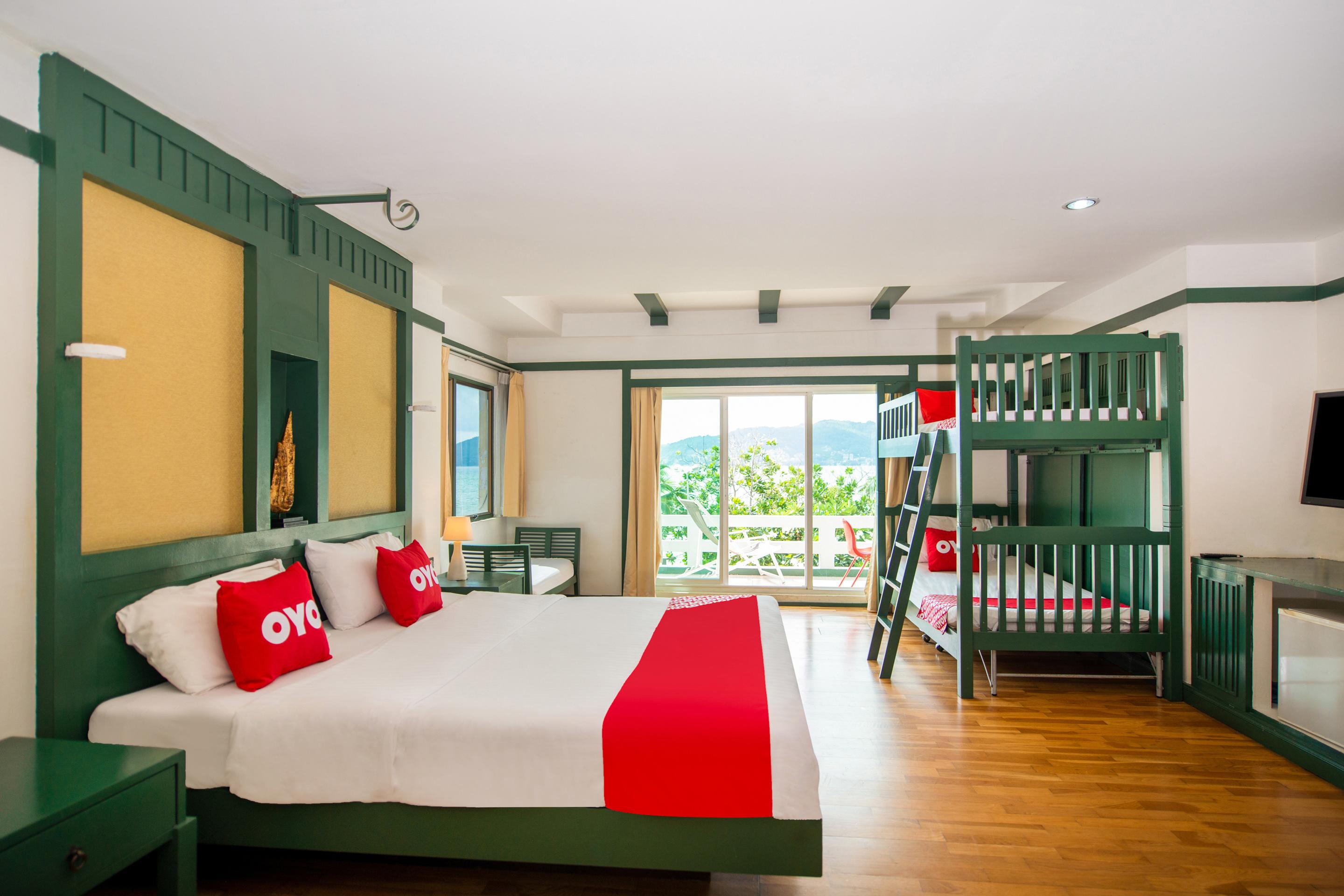 Oyo 255 The Ocean Hotel Patong מראה חיצוני תמונה