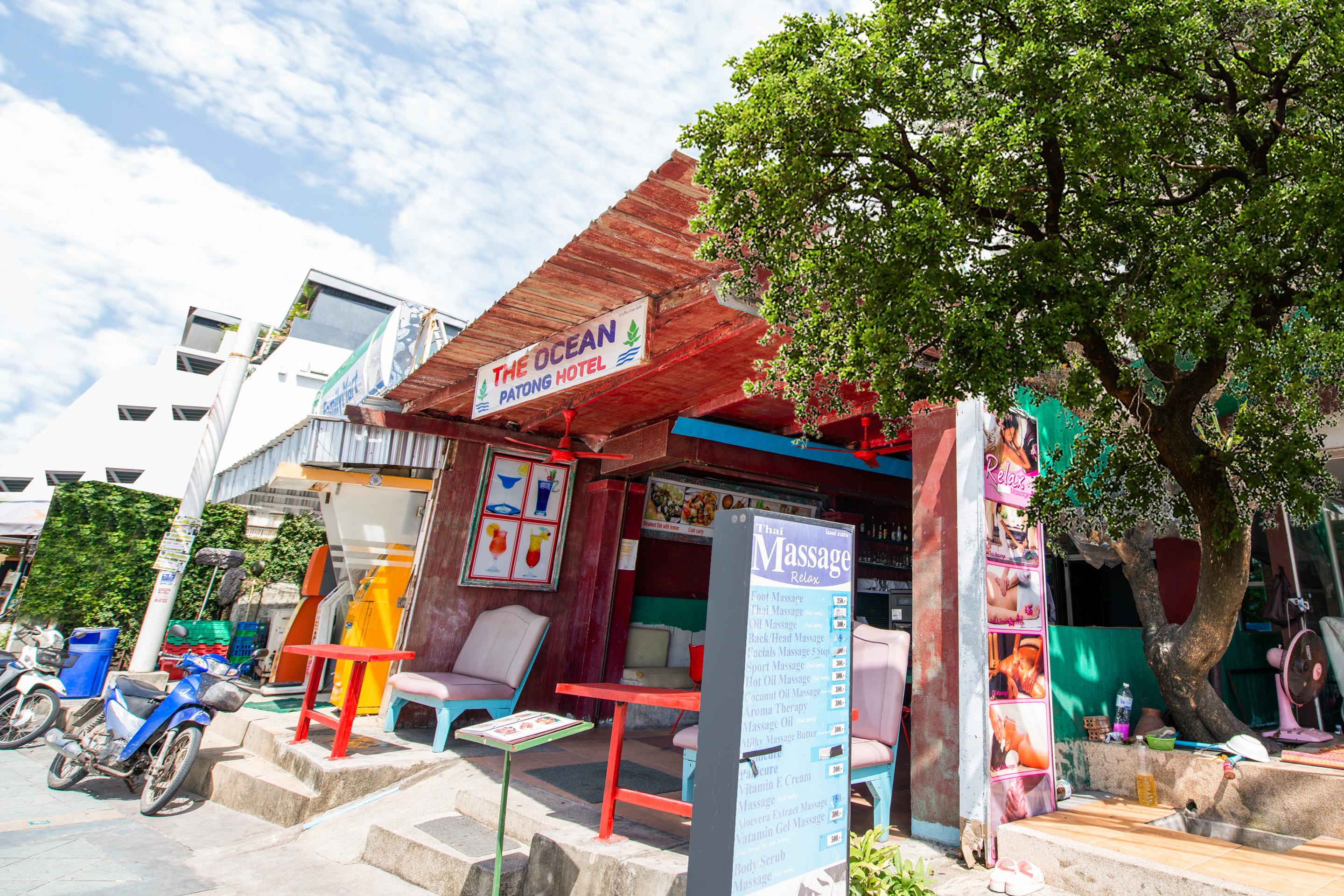 Oyo 255 The Ocean Hotel Patong מראה חיצוני תמונה