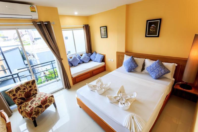 Oyo 255 The Ocean Hotel Patong מראה חיצוני תמונה