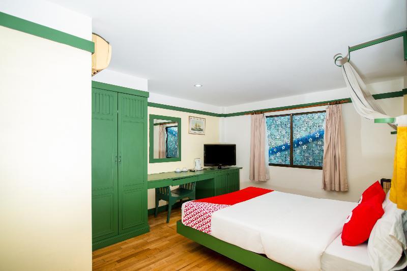 Oyo 255 The Ocean Hotel Patong מראה חיצוני תמונה